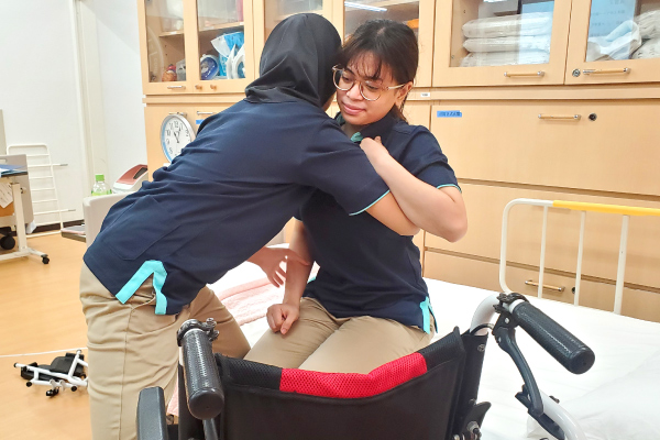スポンサー奨学金制度_学生03