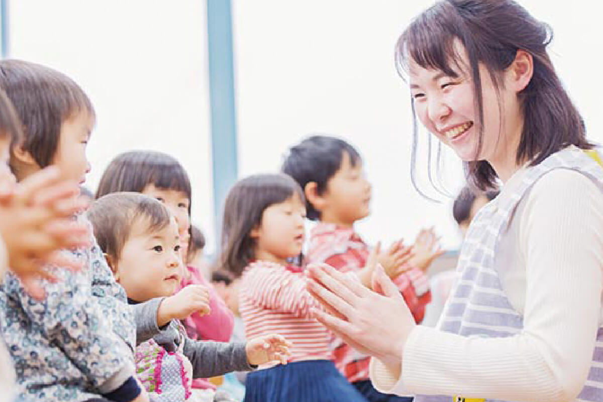 運営
