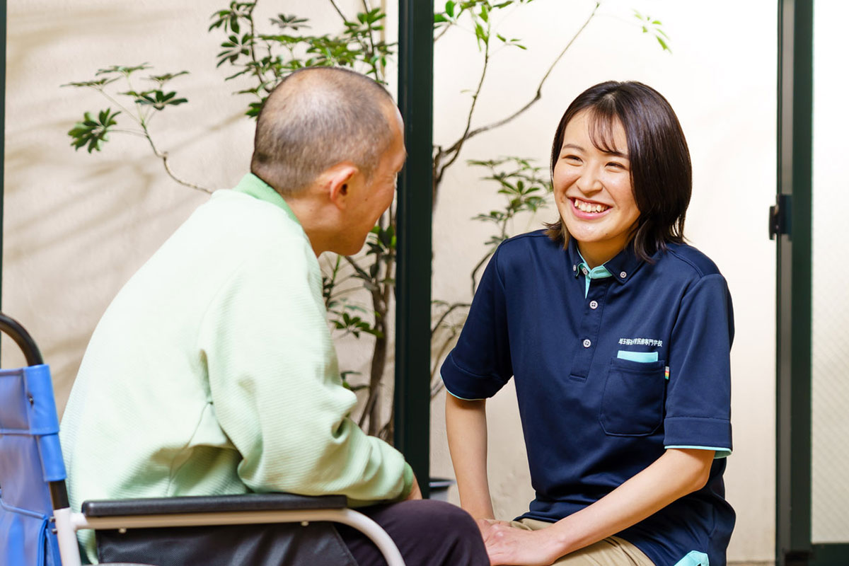 介護福祉士科 昼間部2年制 埼玉福祉保育医療製菓調理専門学校 大宮